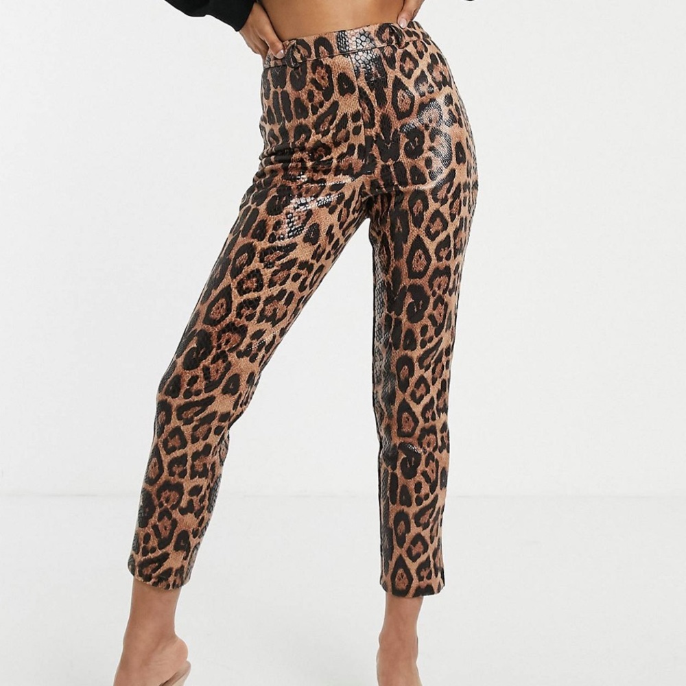 Missguided cropped leather look pants in brown leopard
